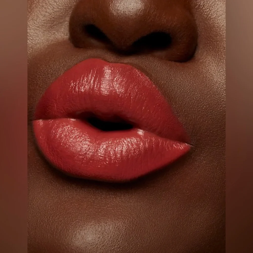 NWOT MAC Cosmetics Love Me Liquid Lipstick • Bated Breath